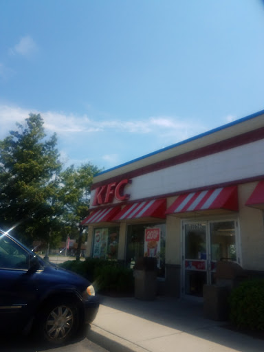 Fast Food Restaurant «KFC», reviews and photos, 800 Montauk Hwy Ste 22, Shirley, NY 11967, USA