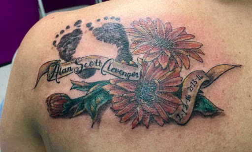 Tattoo Shop «Legacy Tattoo», reviews and photos, 609 Lincoln Way W, Chambersburg, PA 17201, USA