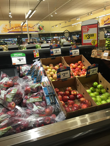 Grocery Store «Giant», reviews and photos, 1700 Kingfisher Dr, Frederick, MD 21701, USA