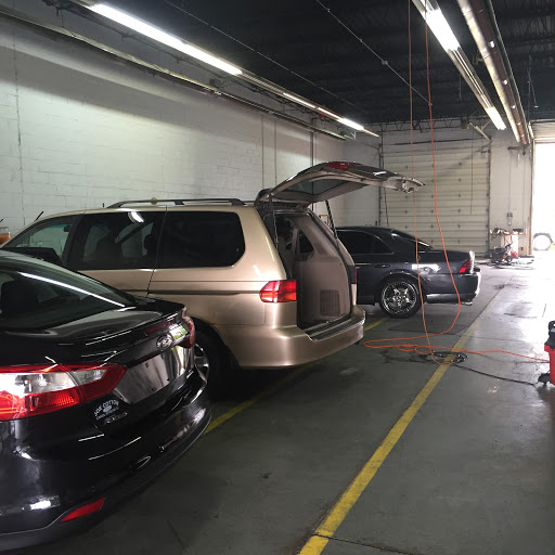 Car Wash «Xtreme Auto Detailing», reviews and photos, 319 Village Dr, Carol Stream, IL 60188, USA