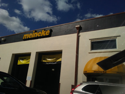 Auto Repair Shop «Meineke Car Care Center», reviews and photos, 10815 NW 14th St, Miami, FL 33172, USA