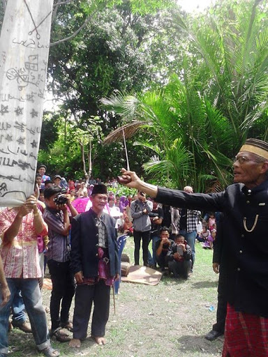 pappuangang sendana di upacara adat cakkuriri sendana majene