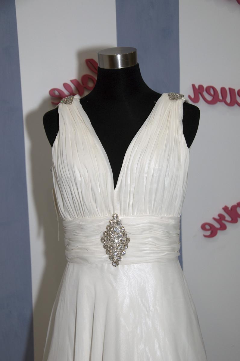 White Greek Style Beach Wedding Dress: 16 US