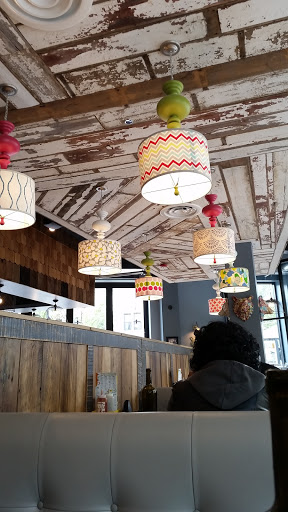 Hamburger Restaurant «Bareburger», reviews and photos, 3357 N Lincoln Ave, Chicago, IL 60657, USA