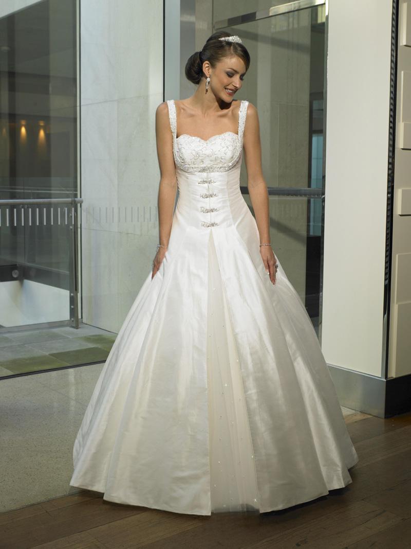 Taffeta wedding dress for