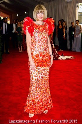 Anna Wintour in Chanel Haute Couture