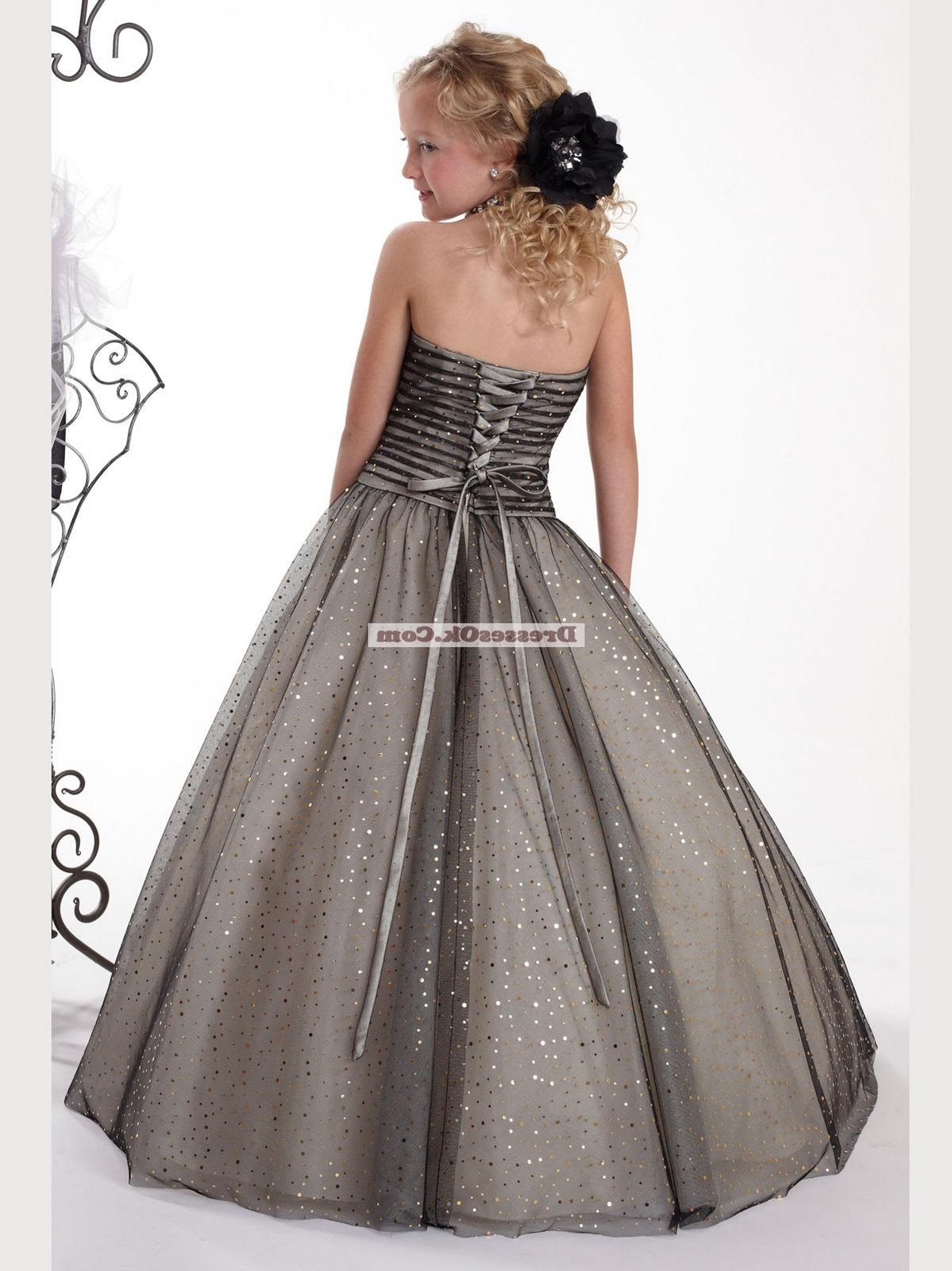 2011 Winter Popular ball gown halter floor-length Flower Dresses Style 13290