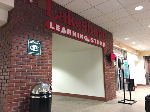 Educational Supply Store «Lakeshore Learning Store», reviews and photos, 969 Central Park Ave, Scarsdale, NY 10583, USA