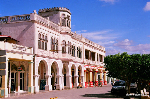 Iglesia Nuestra Señora del Rosario, Gral. Lázaro Cárdenas, Barrio Nuevo Salagua, Salagua Centro, 28867 Manzanillo, Col., México, Iglesia | COL