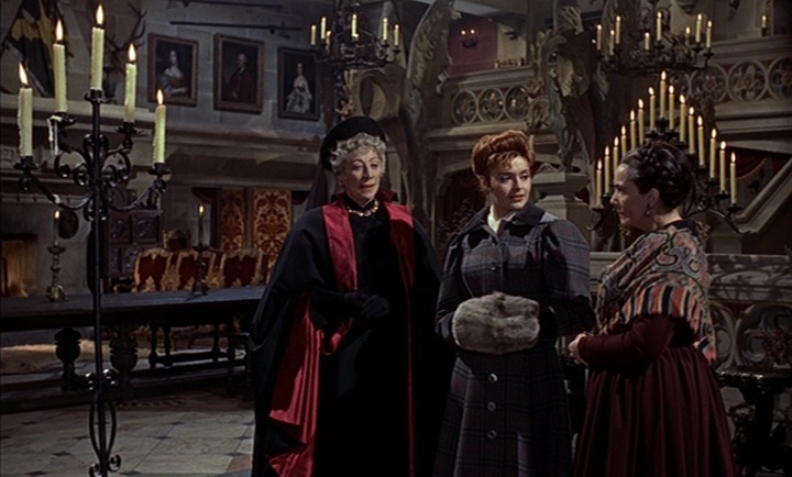 [Brides-of-Dracula-Inside-the-Castle2.jpg]