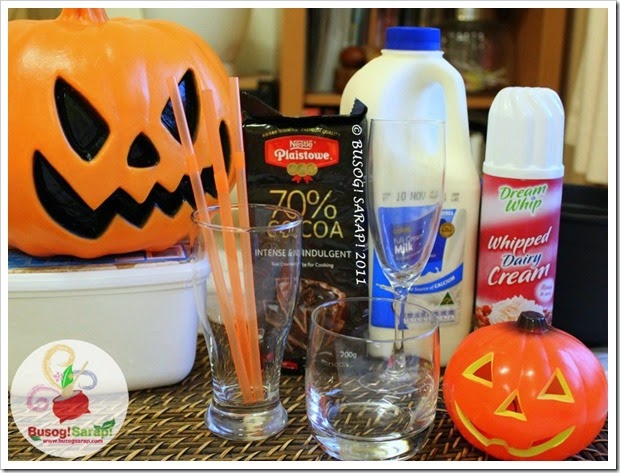 BOO-LICIOUS VANILLA MILKSHAKE INGREDIENTS© BUSOG! SARAP! 2011