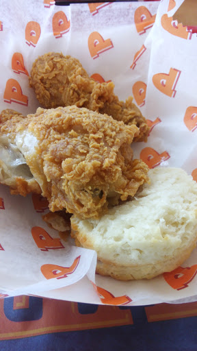 Chicken Restaurant «Popeyes Louisiana Kitchen», reviews and photos, 2108 Wall St, Spring Hill, TN 37211, USA