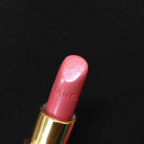 bag beauty baby: Review - Chanel Rouge Coco in Legende 428