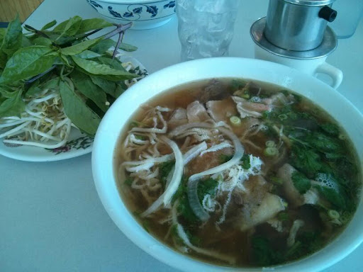 Vietnamese Restaurant «Pho Nam Restaurant», reviews and photos, 4045 E Belknap St # 1, Haltom City, TX 76111, USA