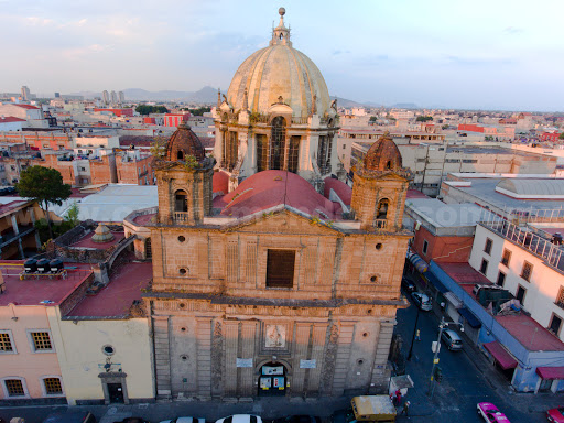 Iglesia de Nuestra Señora de Loreto, San Ildefonso 80, Centro Histórico, Cuauhtemoc, 06000 Ciudad de México, CDMX, México, Iglesia católica | COL
