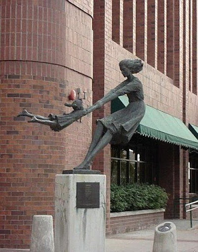 amazing statue in the world