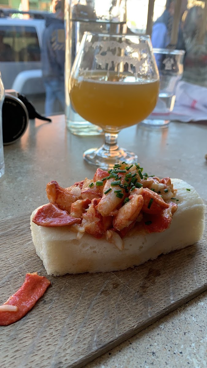 Gf lobster roll