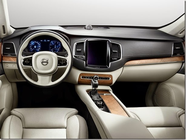 volvo_xc90_t6_awd_1