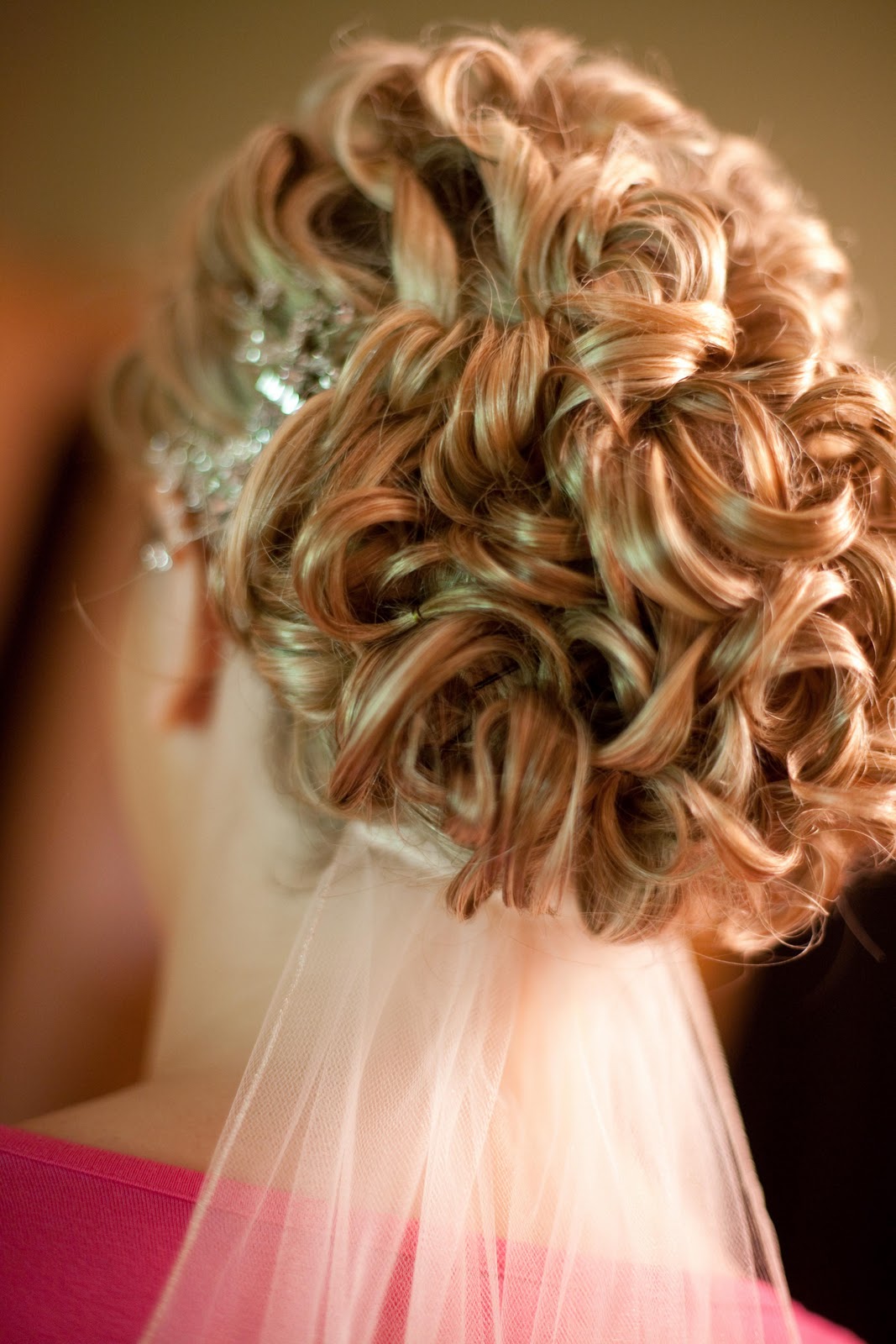 What wedding hair style will