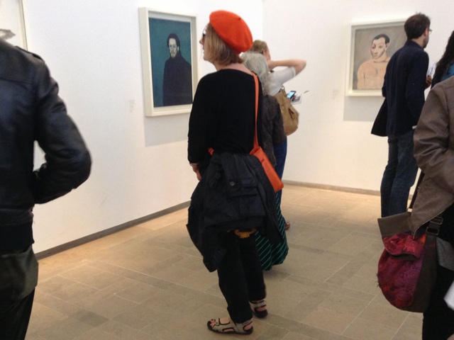 Fr woman in Paris at gallery