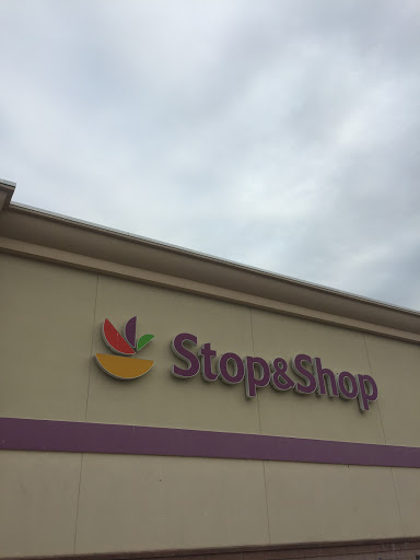 Supermarket «Super Stop & Shop», reviews and photos, 2145 Fairfield Ave, Bridgeport, CT 06606, USA