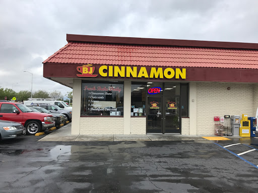 Donut Shop «B J Cinnamon», reviews and photos, 402 E Bidwell St, Folsom, CA 95630, USA