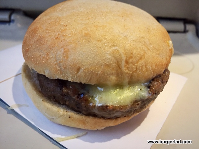 Virgin Trains Diner Cheeseburger