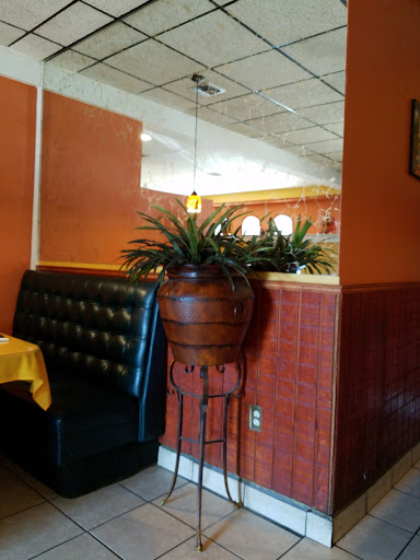 Restaurant «Casa Flores Restaurant», reviews and photos, 1831 Pacific Ave, Stockton, CA 95204, USA