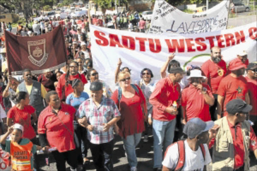 DEMANDING TO LEARN: Protesters march to hand over a memorandum to the provincial parliament and legislature on Saturday. PHOTO: ELVIS NYELENZI