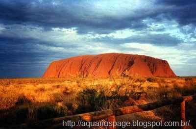 [Chakra-Root-Uluru-Australia4.jpg]