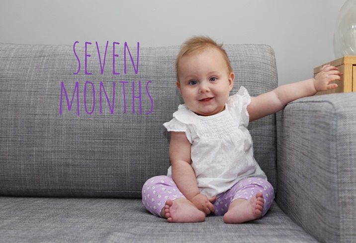 20150528 Alice is 7 months (45) edit2