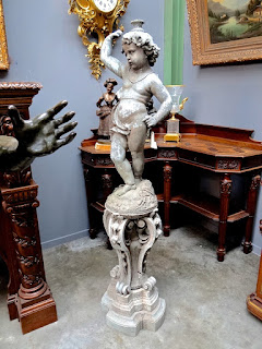 Металлическая скульптура. ок.1900 г. Высота 220 см. Металлическая скульптура. ок.1900 г. Высота 220 см.