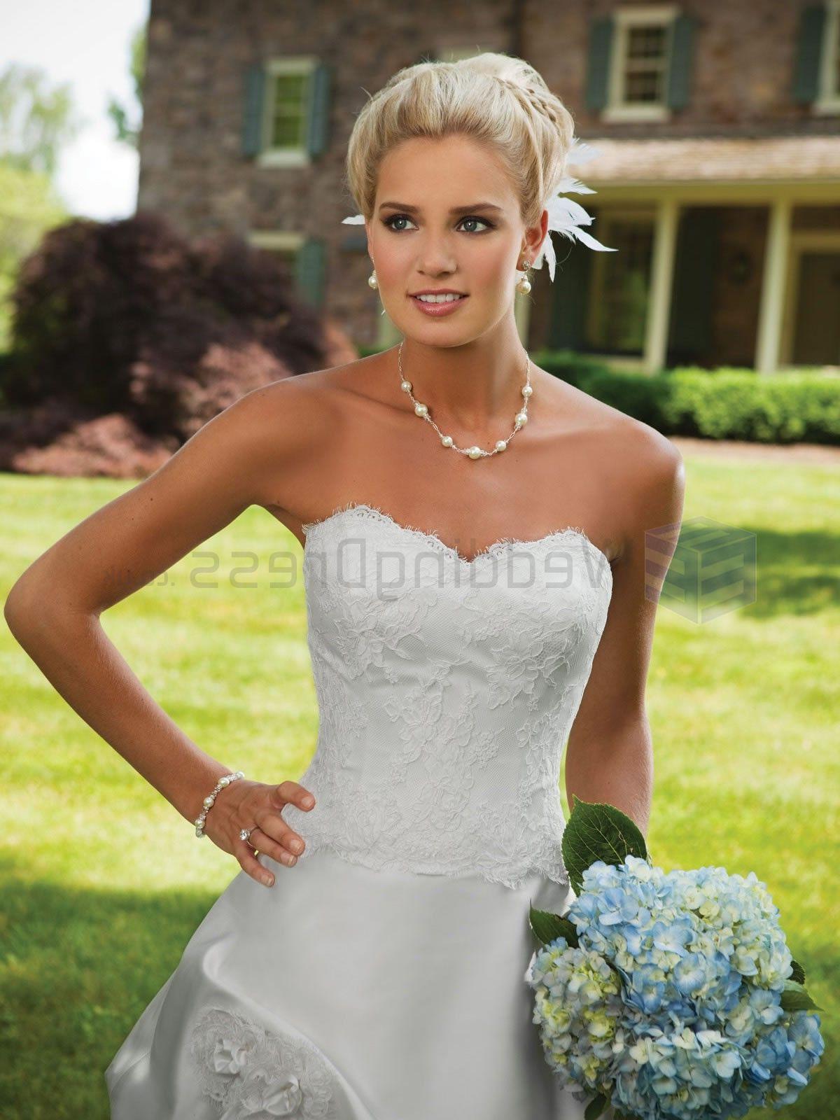 Ball Gown Satin Scalloped Lace