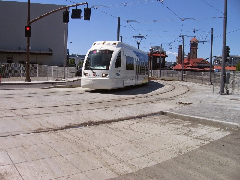 [IMG_6062-TriMet-MAX-Type-4-Siemens-S%255B1%255D.jpg]