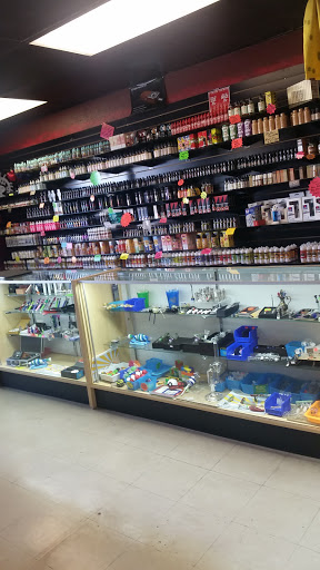 Vaporizer Store «Payless Tobacco and Vape Shop - Smoke & Pipe Shop - Kratom Shop», reviews and photos, 6385 Wadsworth Blvd, Arvada, CO 80003, USA