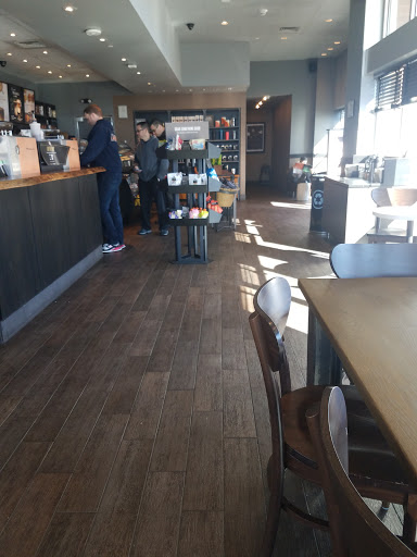 Coffee Shop «Starbucks», reviews and photos, 2693 Hempstead Turnpike, Levittown, NY 11756, USA