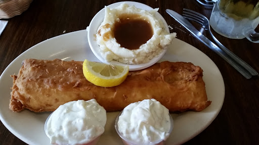 Seafood Restaurant «Lake Nina Restaurant», reviews and photos, 7200 Pippin Rd, Cincinnati, OH 45239, USA