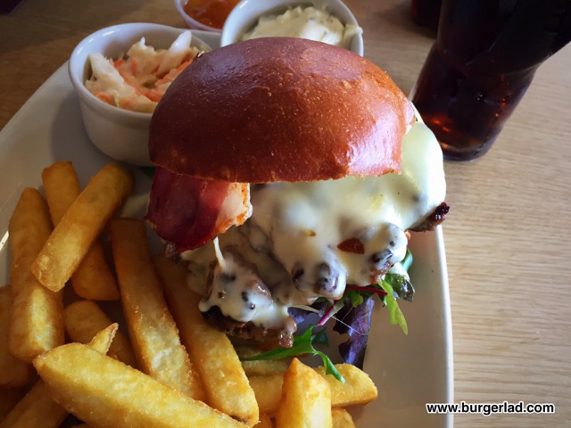 Little Chef Cheese, Bacon and Garlic Mayo Burger