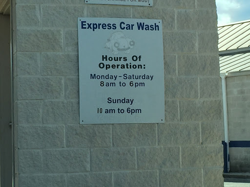 Car Wash «Boerne Express Car Wash», reviews and photos, 1520 S Main St, Boerne, TX 78006, USA