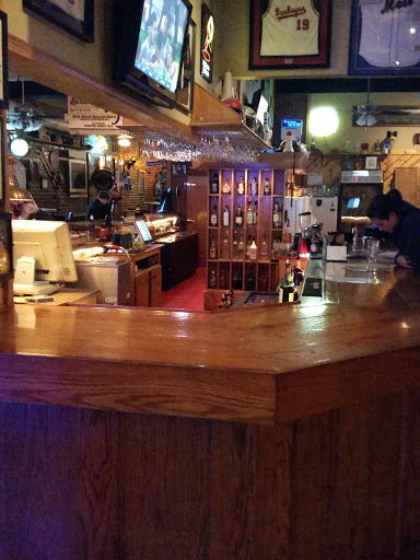 Bar & Grill «The Union Pub and Grill», reviews and photos, 1125 4th Ave, Huntington, WV 25701, USA