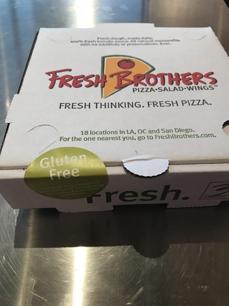 Gluten free sticker on box at Fresh Brother’s