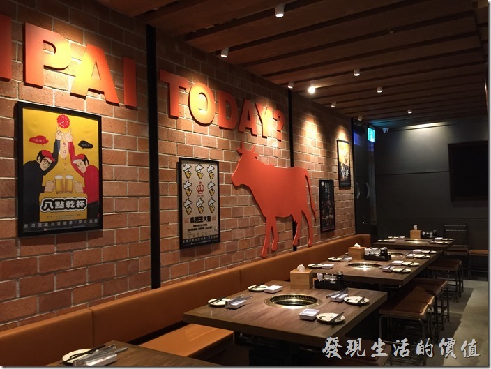 台北南港-乾杯燒烤。乾杯燒肉南港店的餐廳還環境。