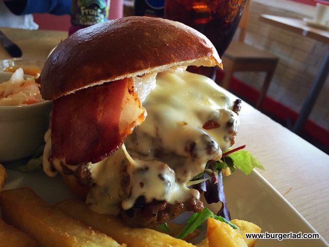 Little Chef Cheese, Bacon and Garlic Mayo Burger