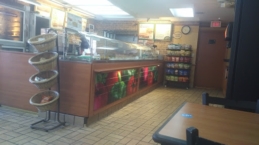 Sandwich Shop «SUBWAY®Restaurants», reviews and photos, 18 Woods Corner Rd, Setauket- East Setauket, NY 11733, USA