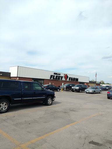 Department Store «Mills Fleet Farm», reviews and photos, 629 Rogersville Rd, Fond du Lac, WI 54935, USA