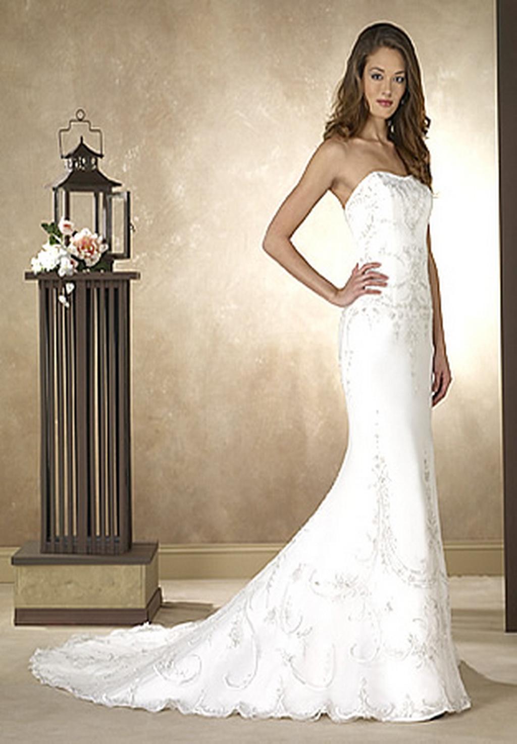 luxurious wedding gowns and elegant 1 540x776 luxurious wedding gowns and