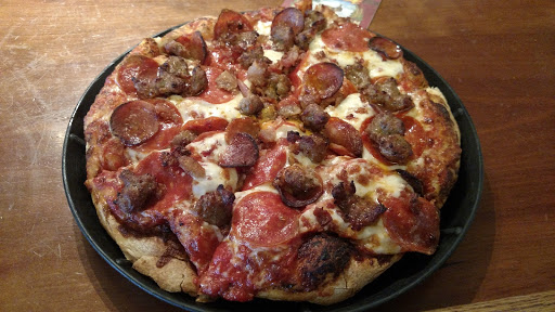 Pizza Restaurant «Old Town Pizza», reviews and photos, 436 Lincoln Blvd #202, Lincoln, CA 95648, USA