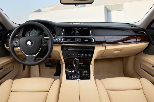 2015 BMW 7-Series-interior exterior review