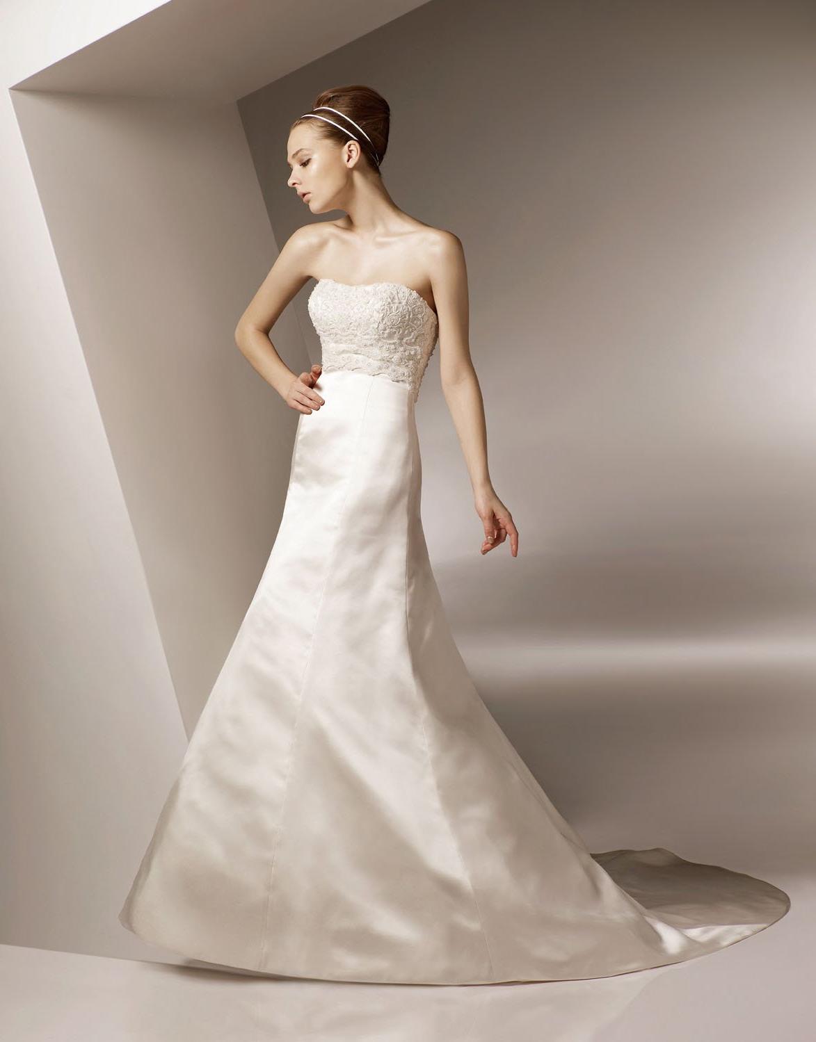 romantic Bridal Gown