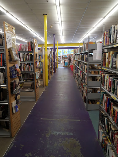 Used Book Store «Used Book Superstore», reviews and photos, 256 Cambridge St, Burlington, MA 01803, USA